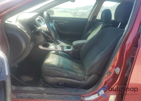 2015 Nissan Altima 2.5 из США, поврежденный, VIN 1N4AL3AP2FC175744